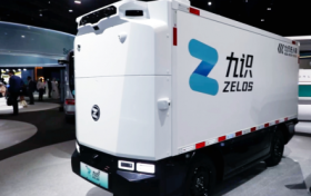 九识亮相迪拜大会，中国智慧点亮未来出行蓝图